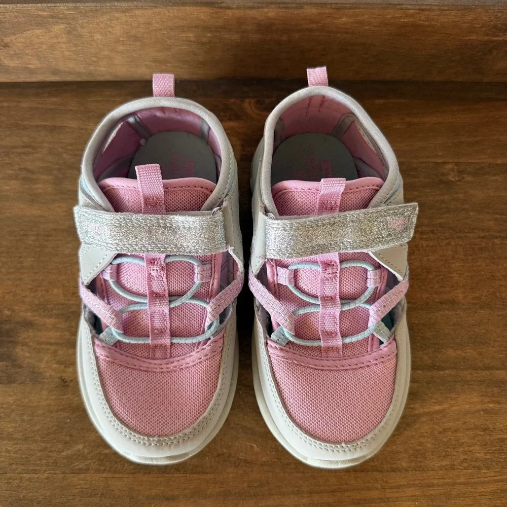OshKosh B'gosh Rock-G Sneakers Girls Size 12M Pink Grey Play Sandals OS25R01H